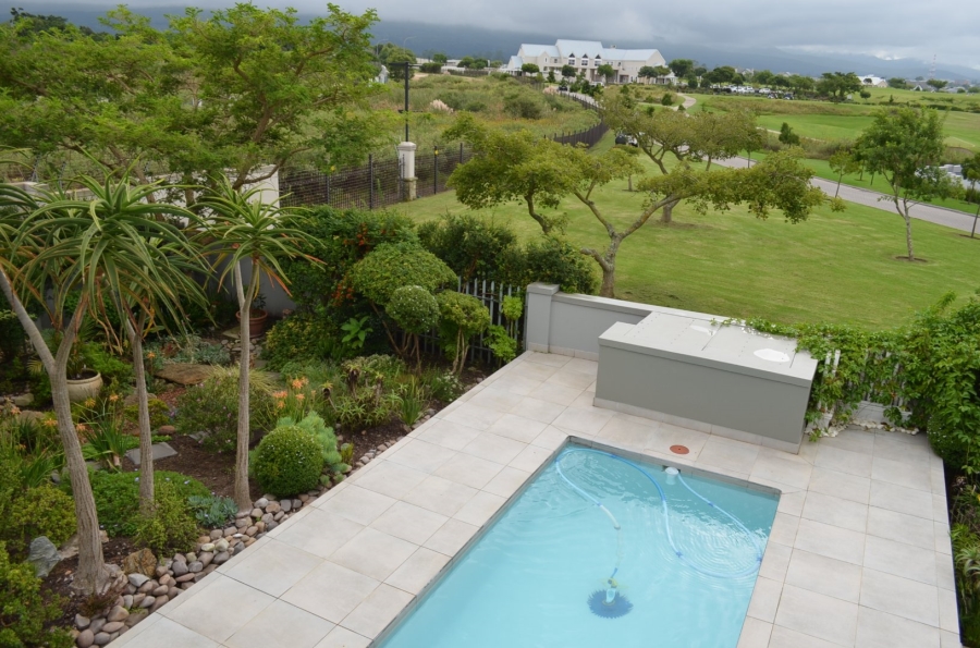 3 Bedroom Property for Sale in Kingswood Golf Estate Western Cape